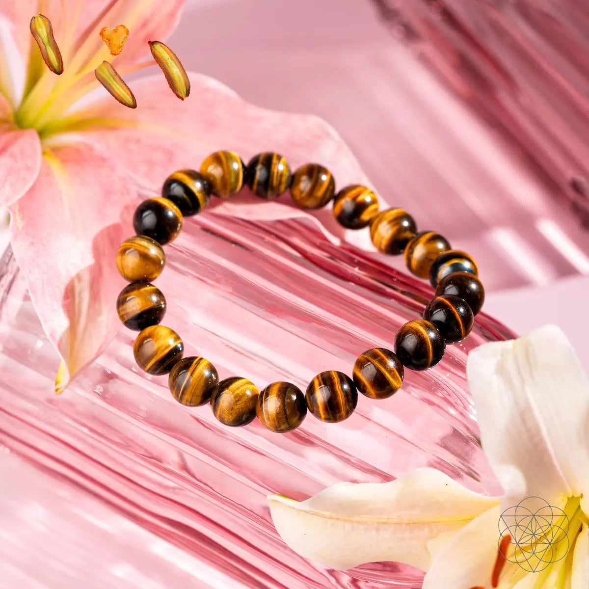 Conscious Items 7A Grade Tiger’s Eye bracelet featuring polished tiger's eye beads on an elastic stretch band.